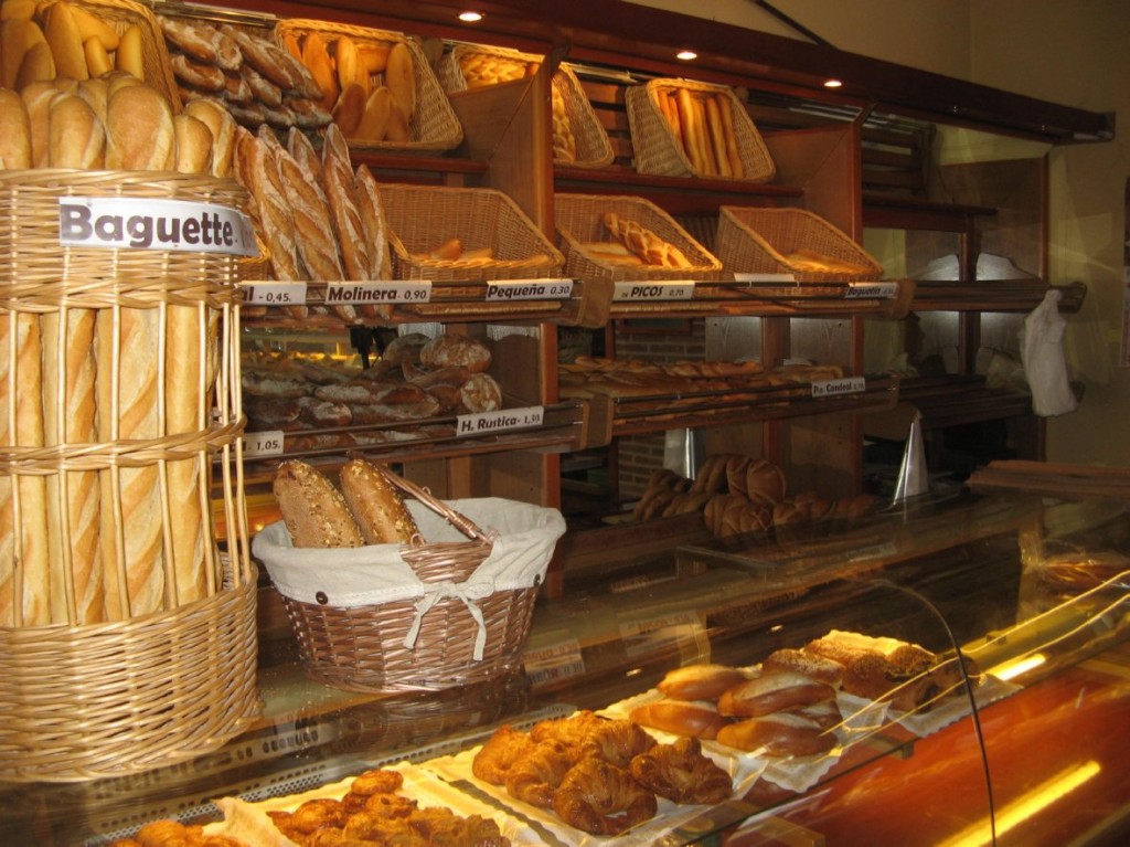 Salvación Impresionismo Gárgaras Entrega de los panes de San Antonio en Navas del Rey | A21 Periódico  Gratuito Sierra Oeste de Madrid
